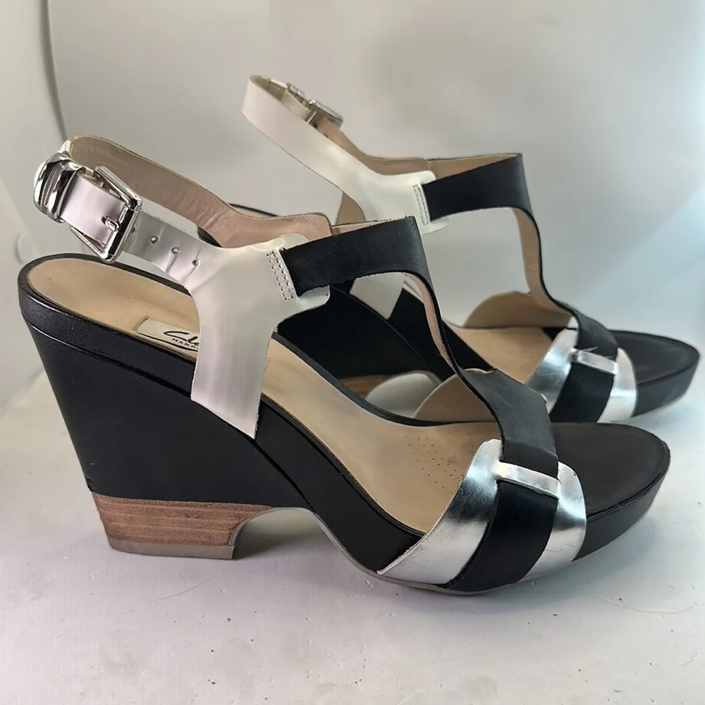 Clarks Narrative, silver, white and black Rosalie Petal 9 40 wedge sandal disco